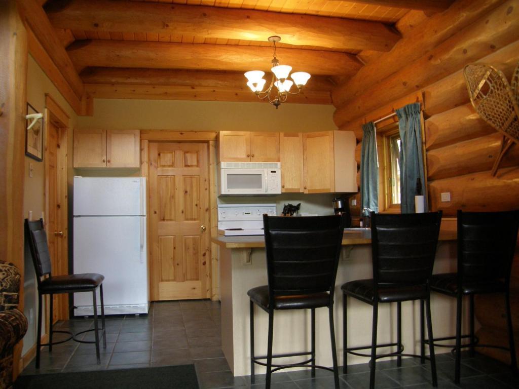 Yoho Chalets Villa Golden Oda fotoğraf