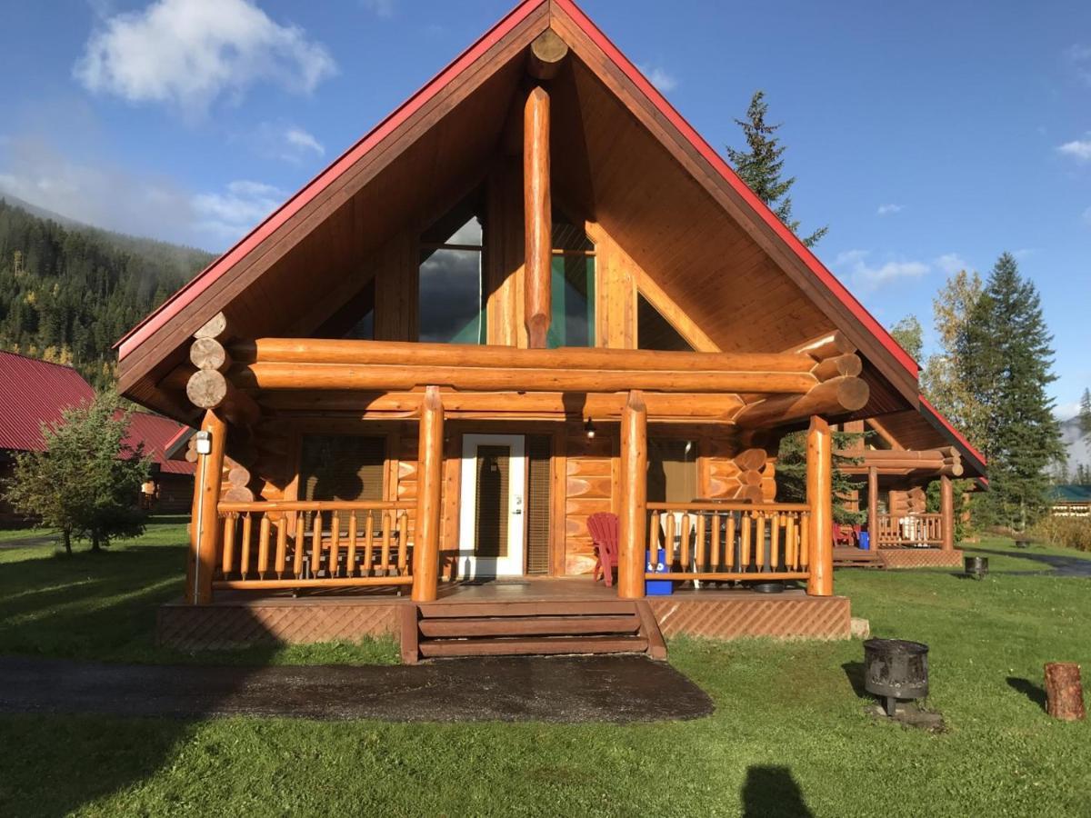 Yoho Chalets Villa Golden Dış mekan fotoğraf